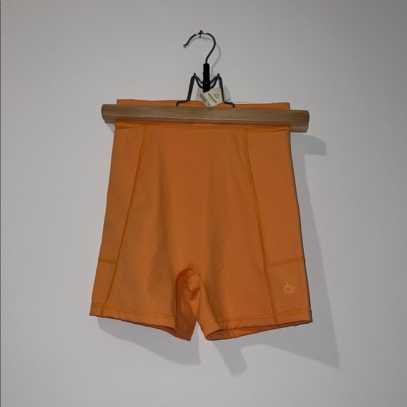 Aerie 10 item bundle, tags on - Picture 6 of 11